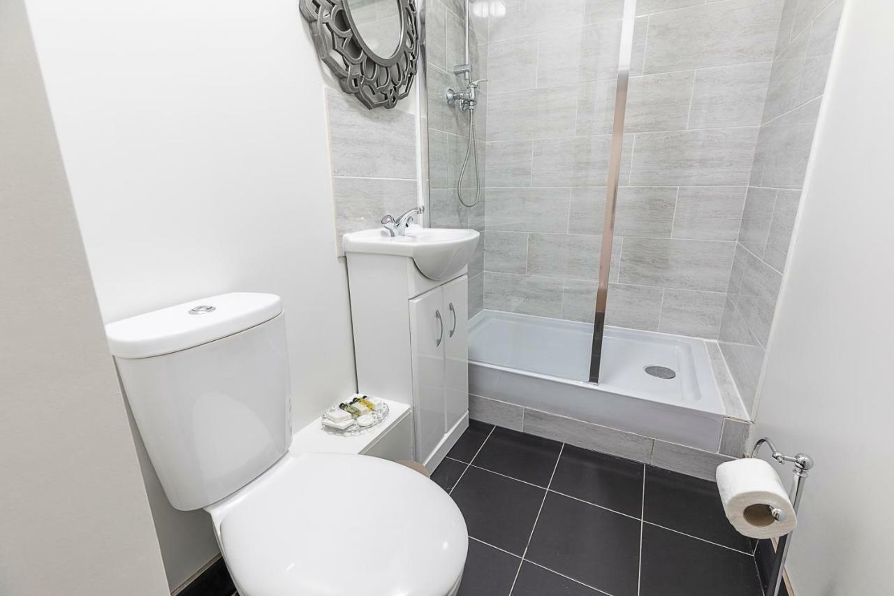 Grand Swiss Cottage Apartment London Exterior photo