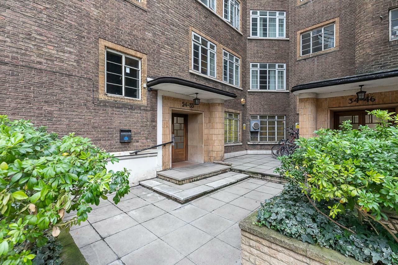 Grand Swiss Cottage Apartment London Exterior photo